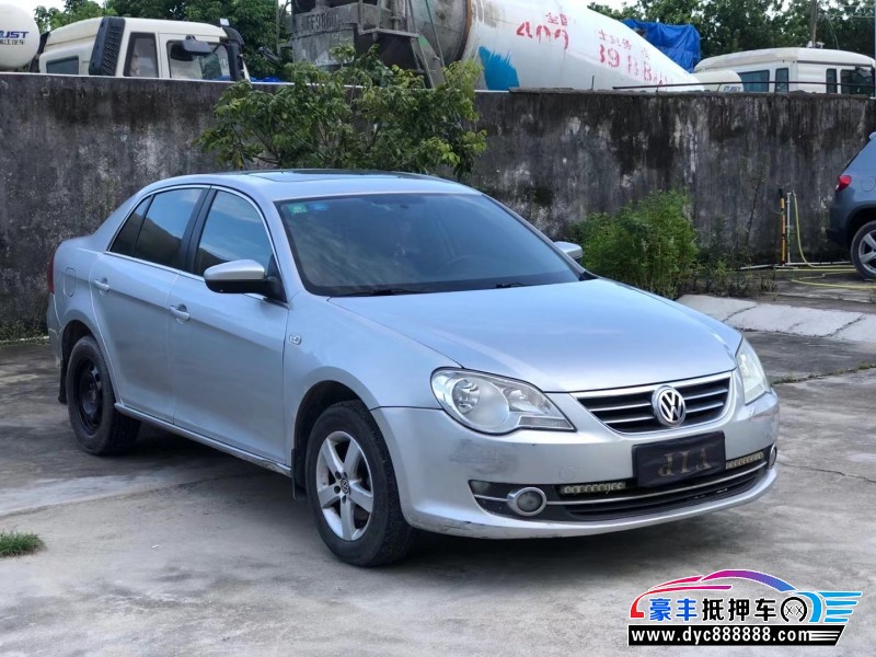 10年大众宝来轿车抵押车出售