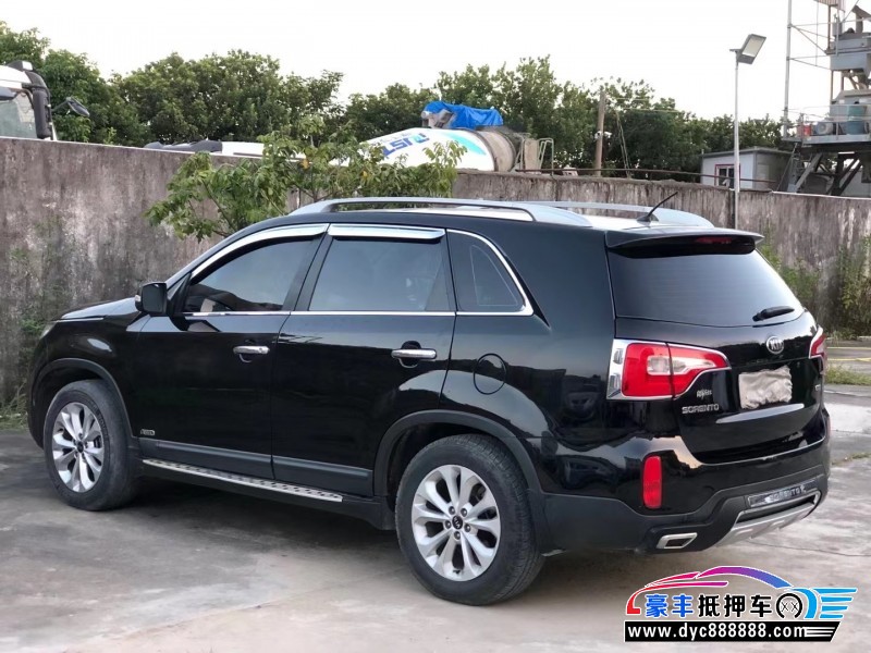 13年起亚索兰托SUV抵押车出售