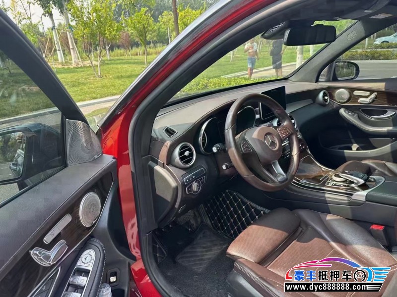 18年奔驰GLCSUV抵押车出售