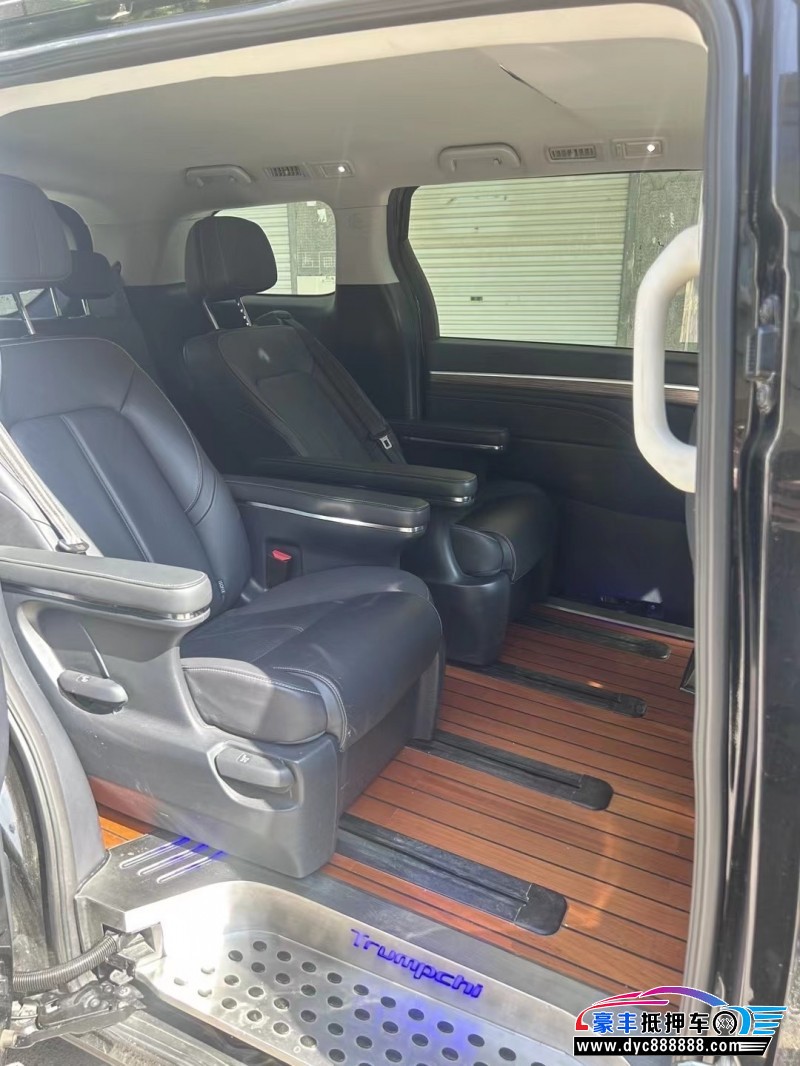 21年传祺M8轿车抵押车出售