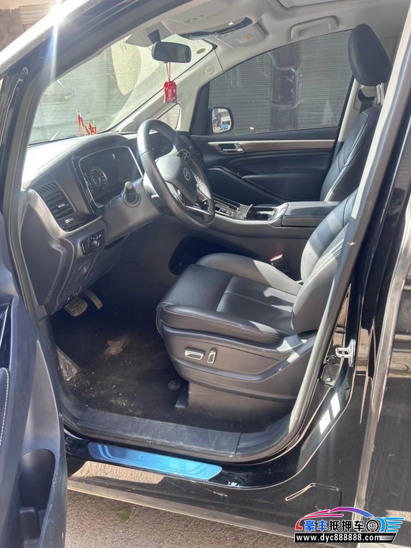 21年传祺M8轿车抵押车出售