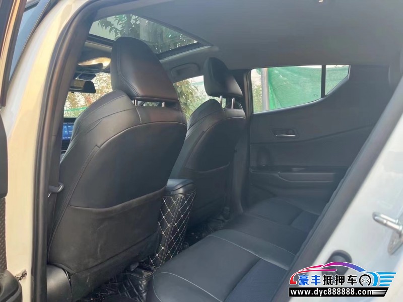 22年丰田C-HRSUV抵押车出售