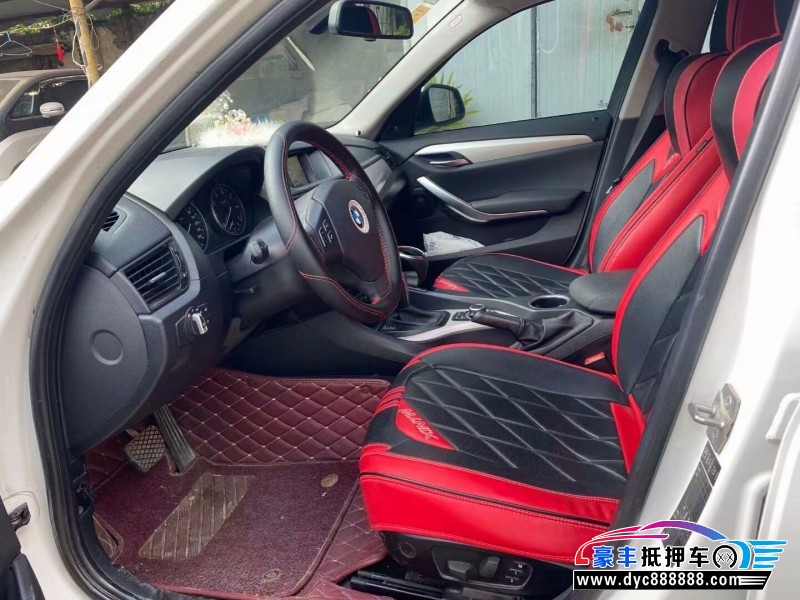 13年宝马X1轿车抵押车出售