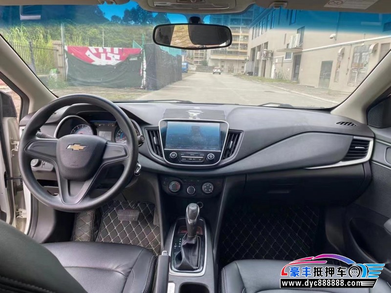 19年雪佛兰科沃兹轿车抵押车出售