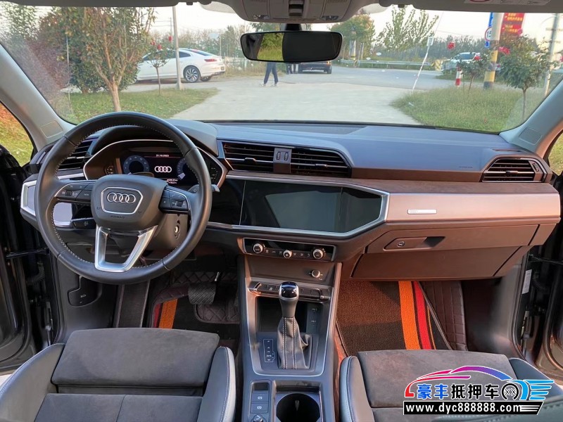 22年奥迪Q3SUV抵押车出售