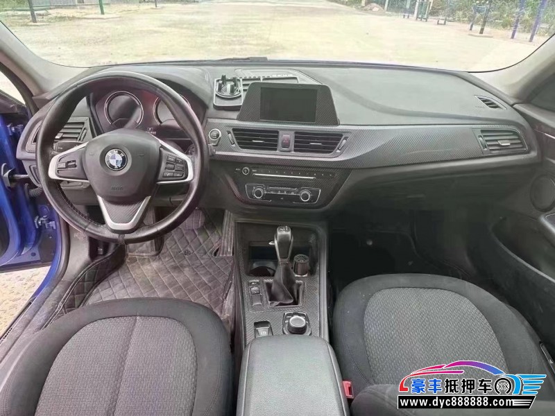 18年宝马1系轿车抵押车出售