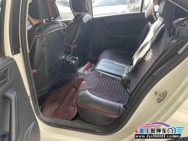 17年大众捷达轿车抵押车出售