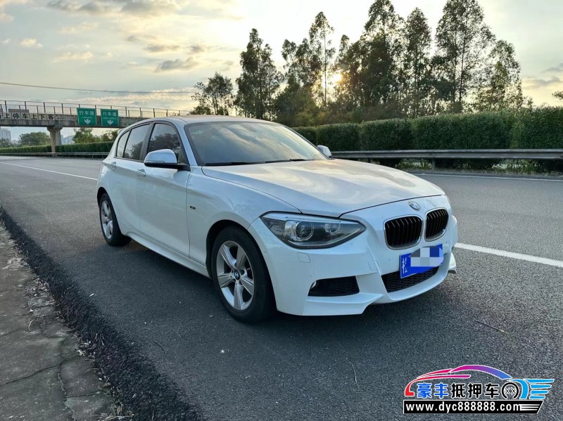 15年宝马1系轿车抵押车出售