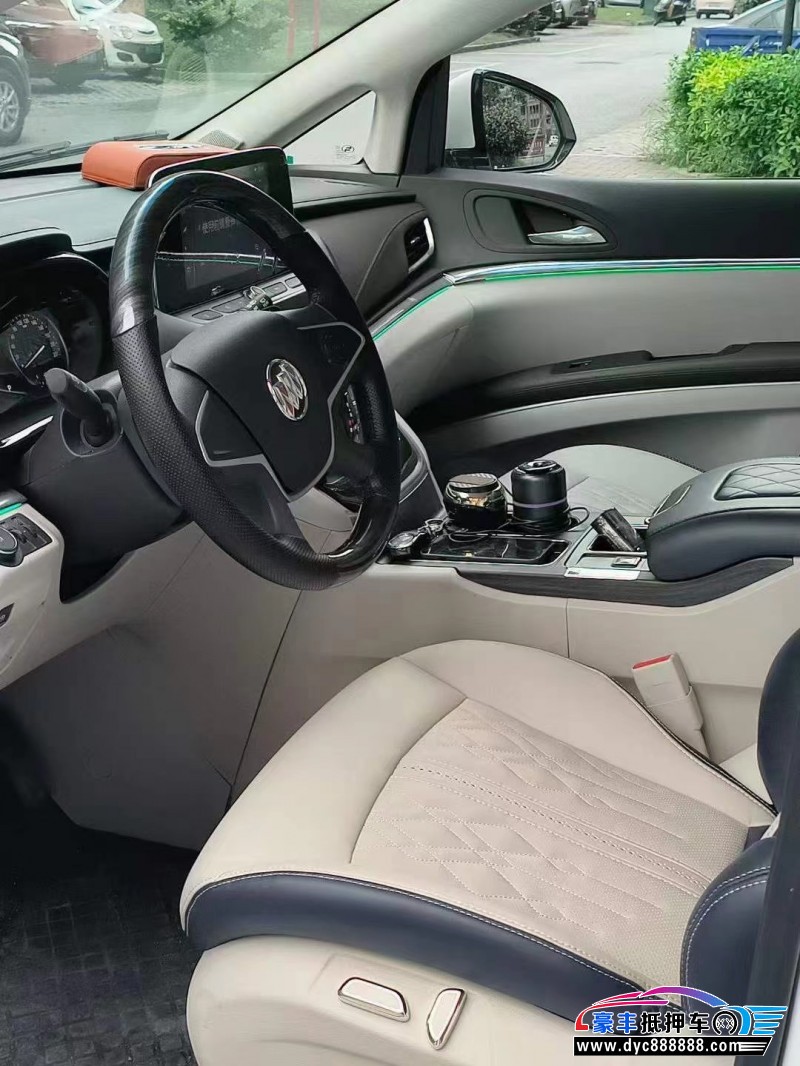 22年别克GL8MPV抵押车出售