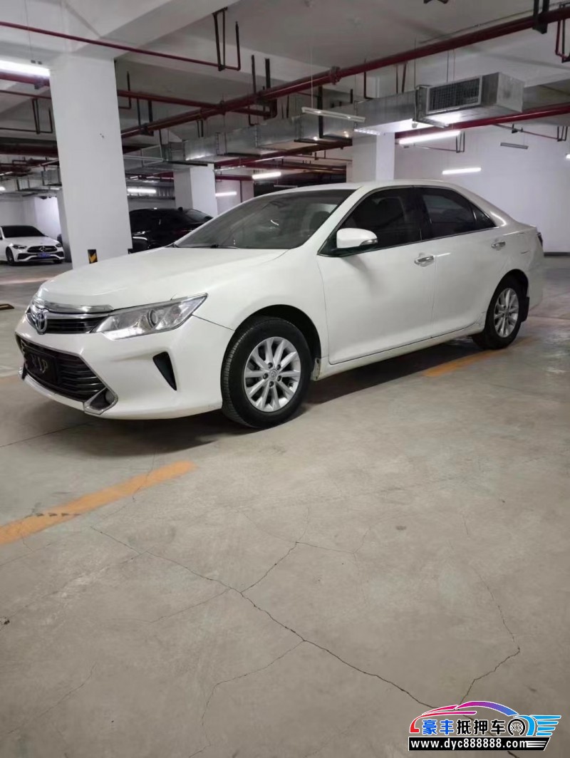 16年丰田凯美瑞轿车抵押车出售