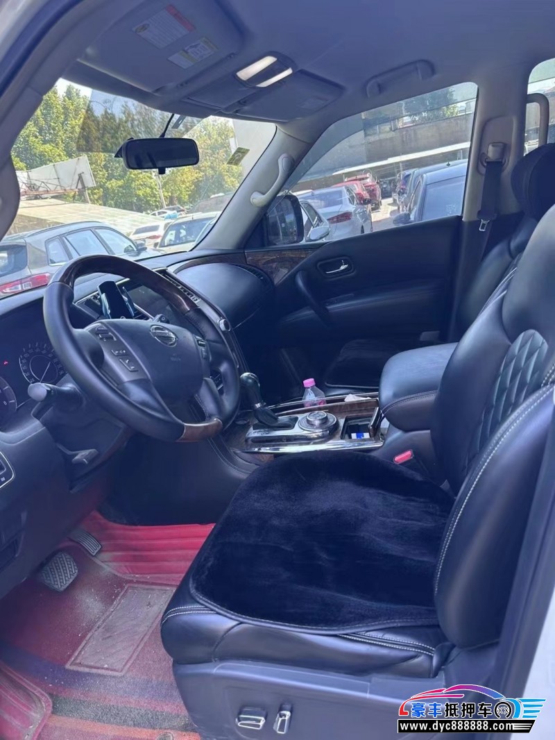 18年日产途乐SUV抵押车出售