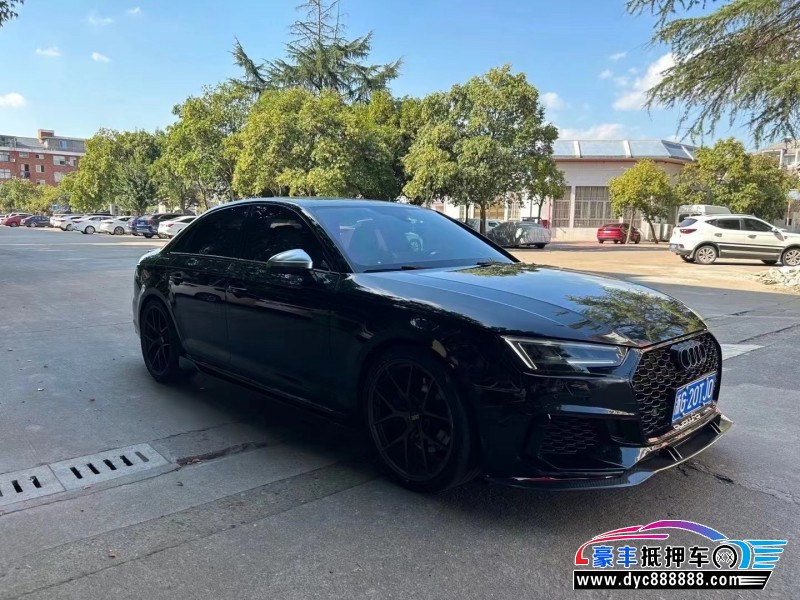 18年奥迪S4轿车抵押车出售