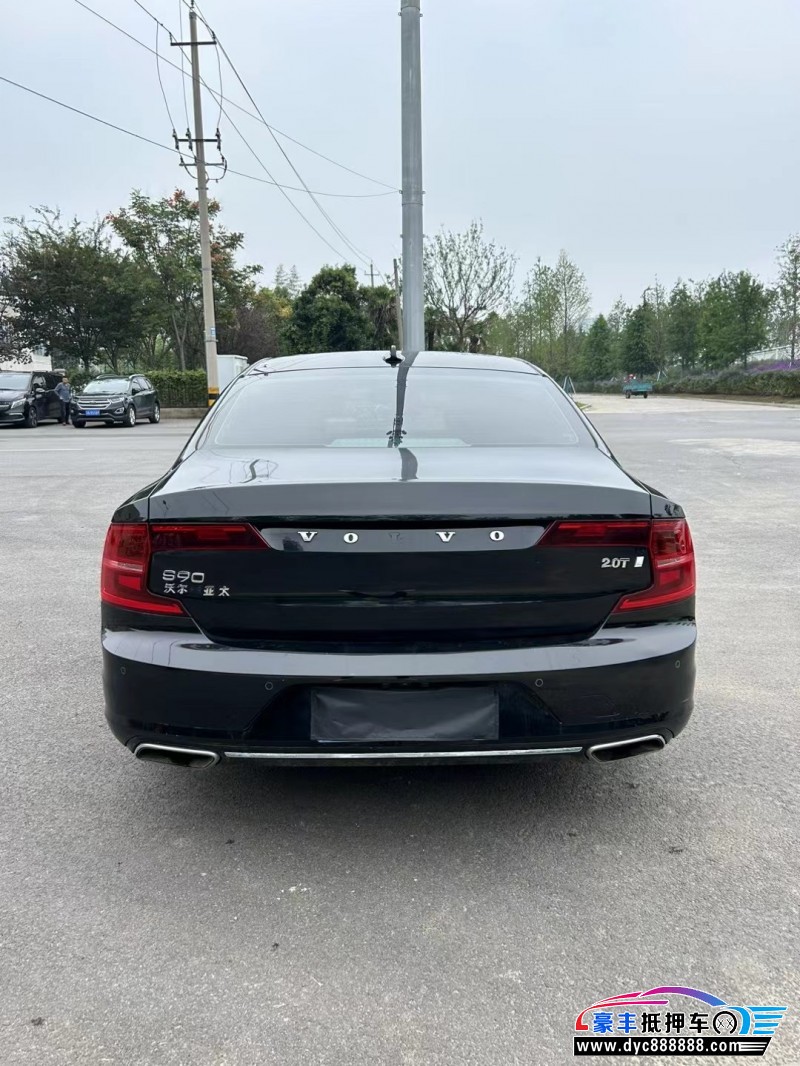19年沃尔沃S90轿车抵押车出售