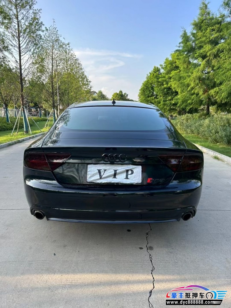 12年奥迪A7轿车抵押车出售