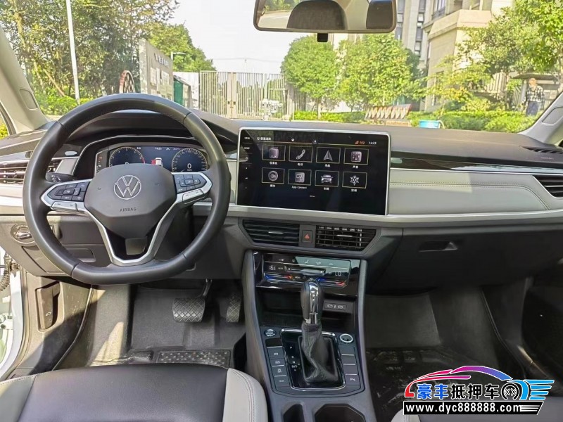 23年大众宝来轿车抵押车出售