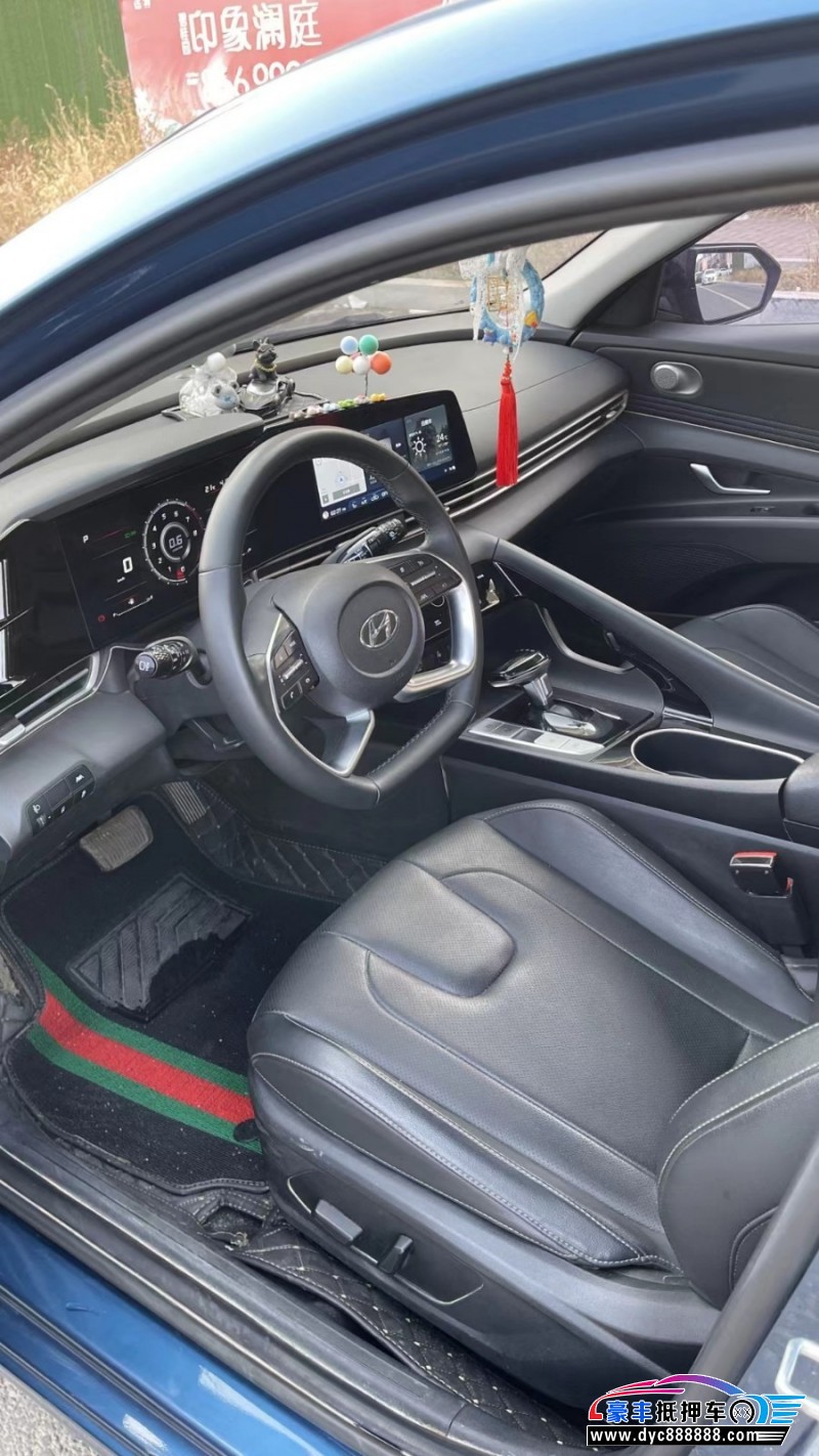 22年现代伊兰特轿车抵押车出售