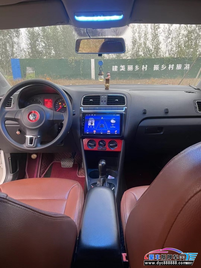 13年大众polo轿车抵押车出售