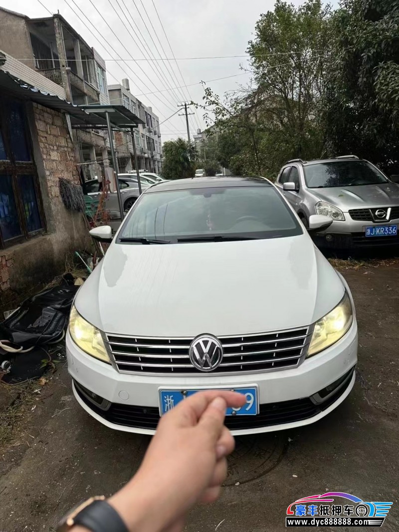 17年大众CC轿车抵押车出售