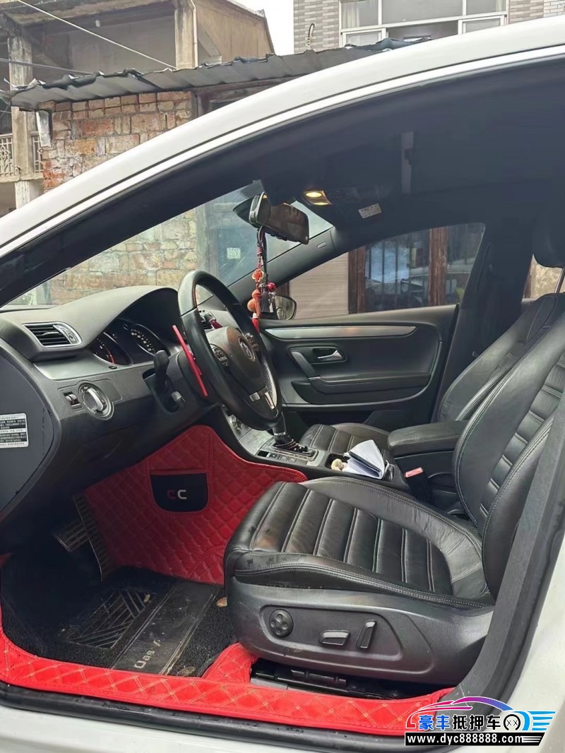 17年大众CC轿车抵押车出售