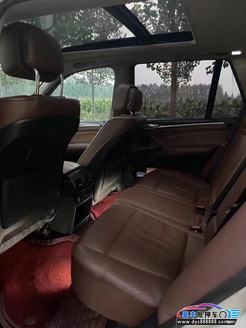 13年宝马X5SUV抵押车出售