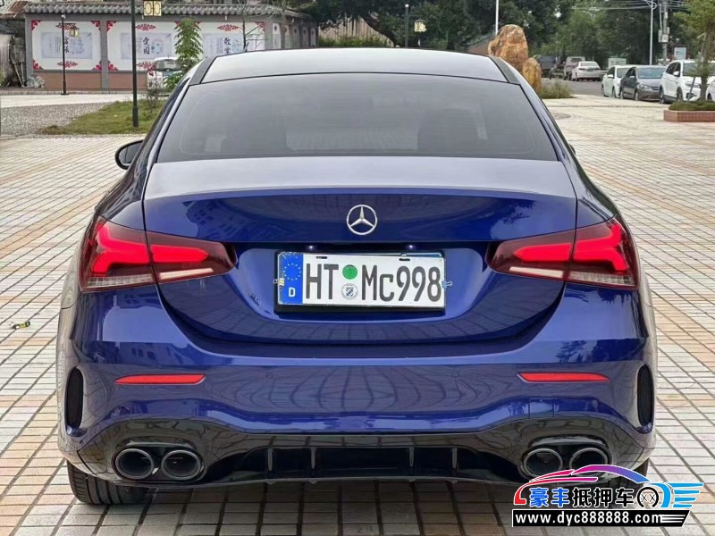 20年奔驰A轿车抵押车出售