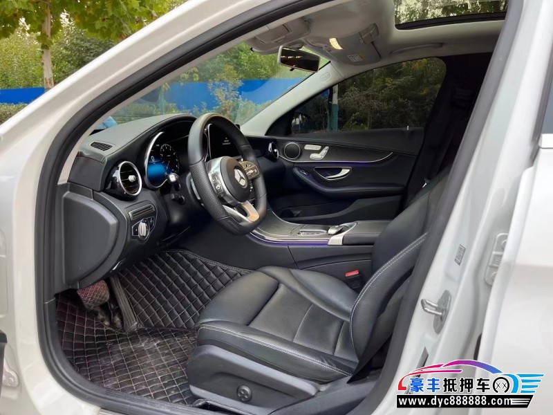 20年奔驰C轿车抵押车出售