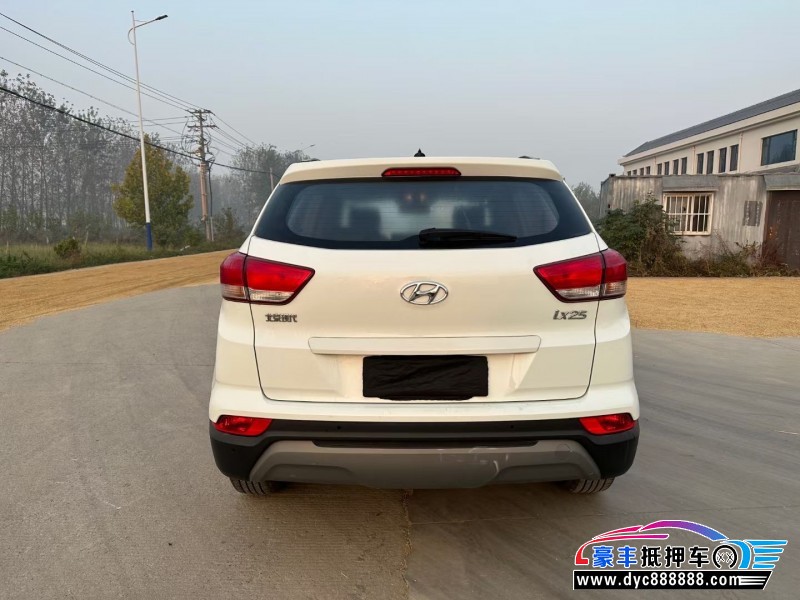 18年现代ix25轿车抵押车出售