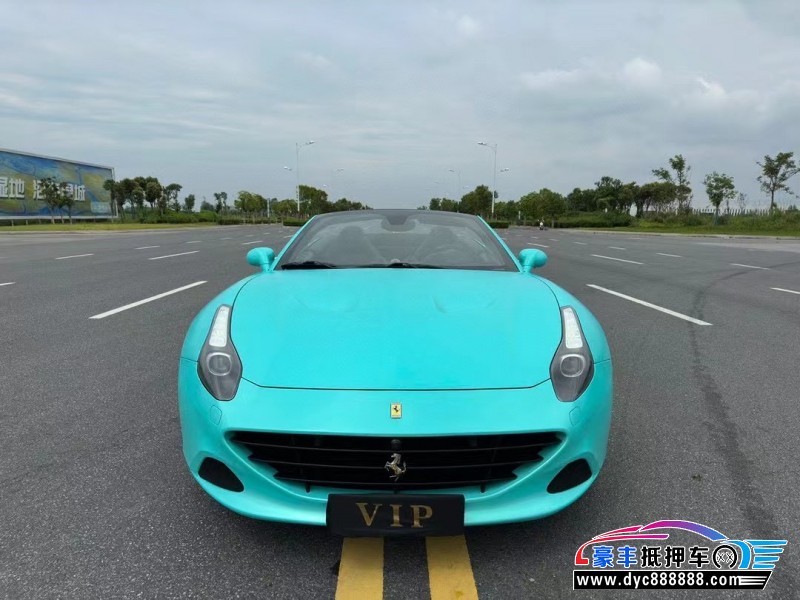 15年法拉利California T轿车抵押车出售