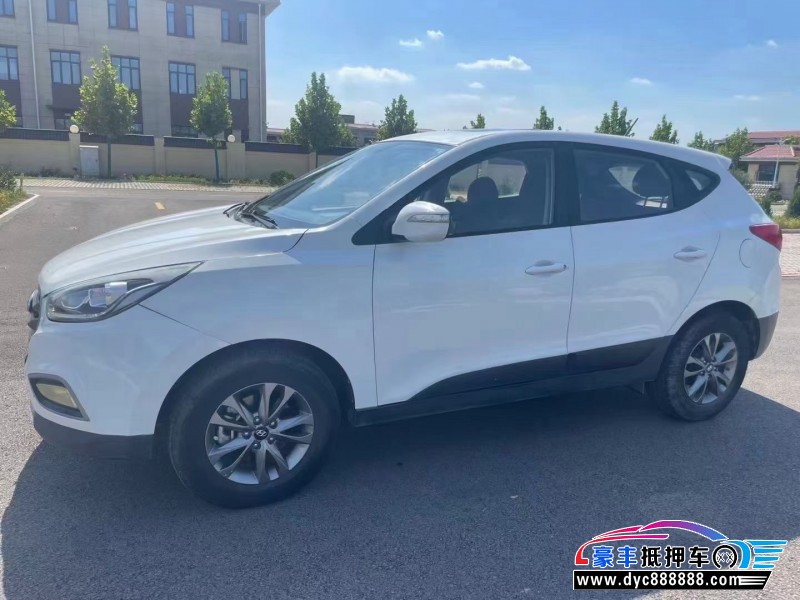 15年现代ix35SUV抵押车出售