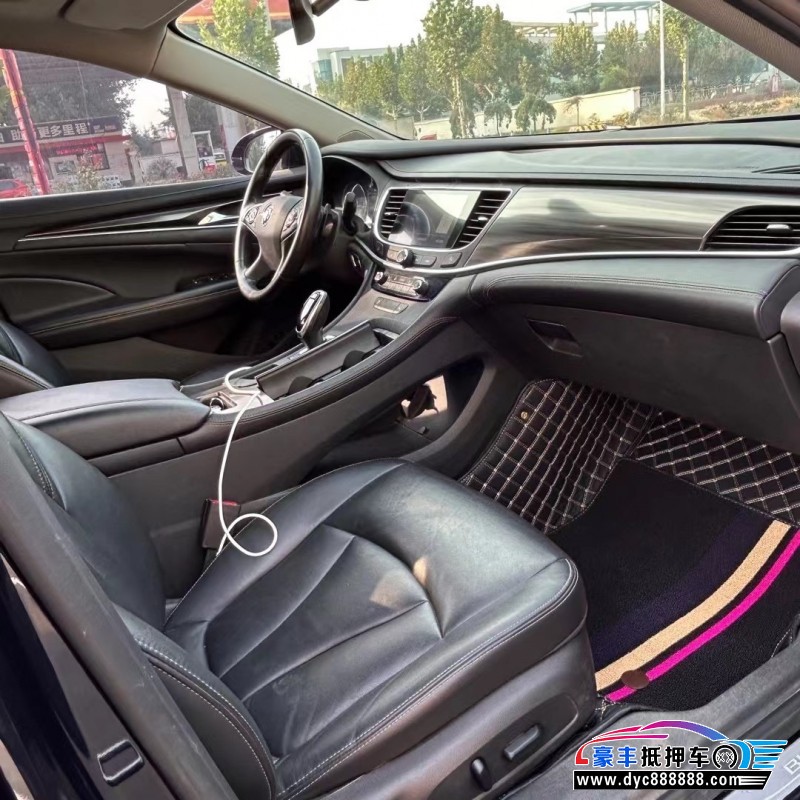 20年别克君越轿车抵押车出售