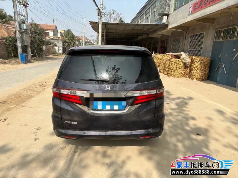 15年本田奥德赛MPV抵押车出售