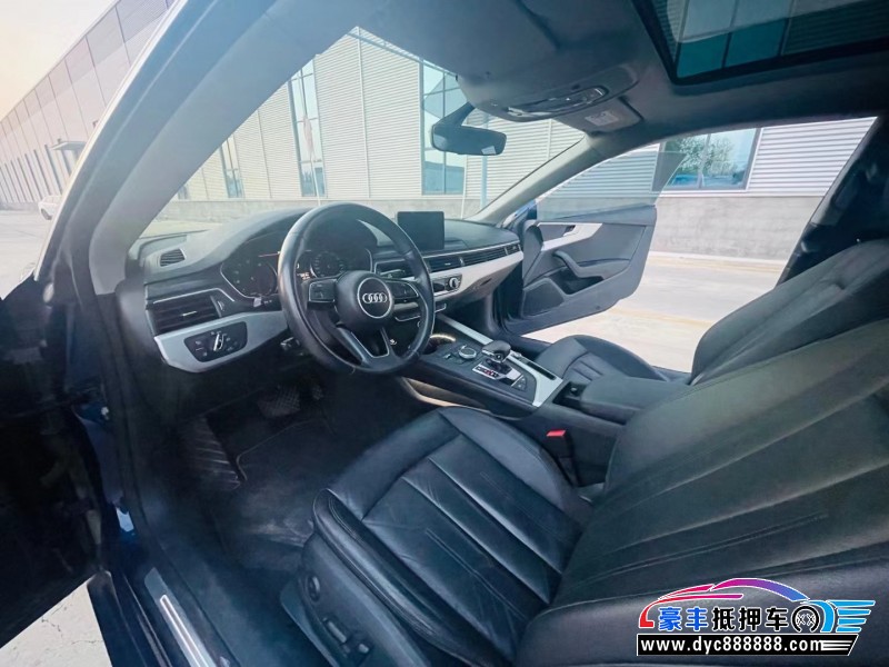 17年奥迪A5轿车抵押车出售