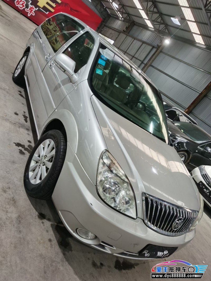 15年别克GL8MPV抵押车出售