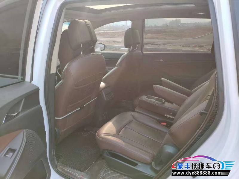 18年别克别克GL6MPV抵押车出售