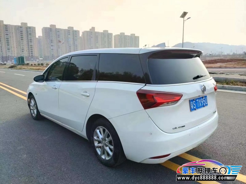 18年别克别克GL6MPV抵押车出售