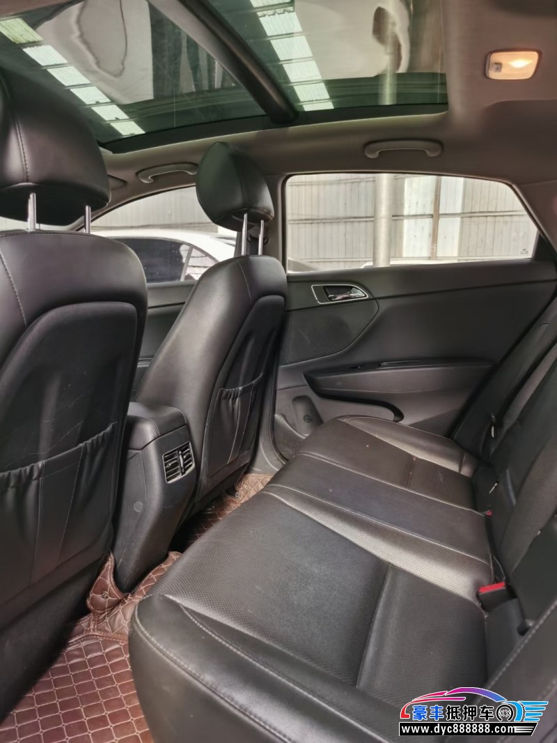 16年现代名图轿车抵押车出售