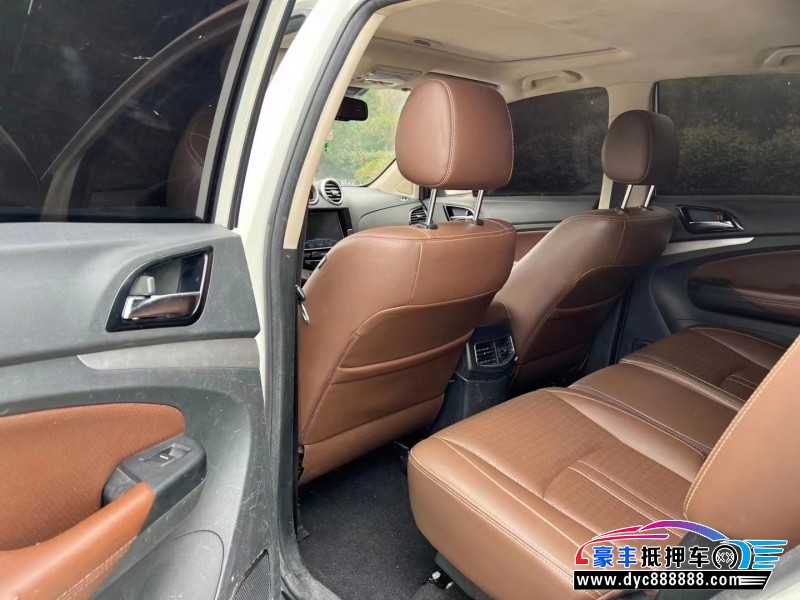 16年比亚迪S7轿车抵押车出售