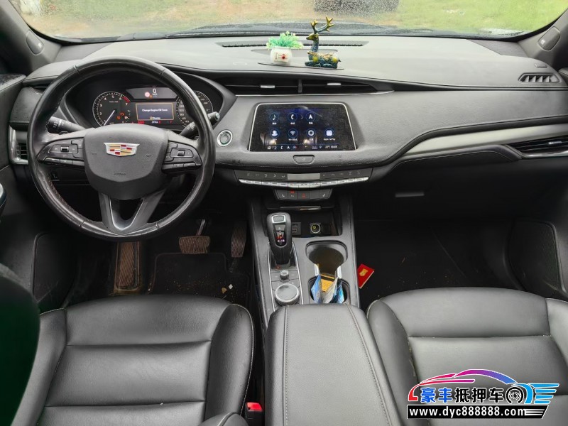 19年凯迪拉克XT4SUV抵押车出售