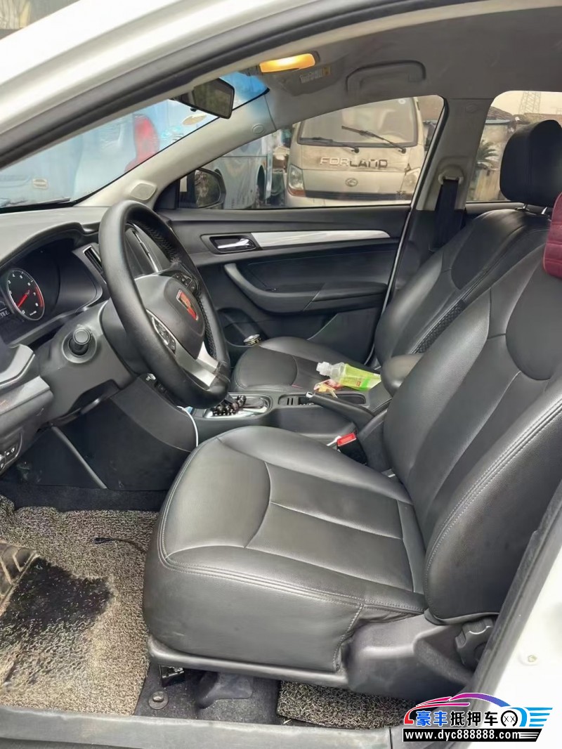 18年荣威360轿车抵押车出售