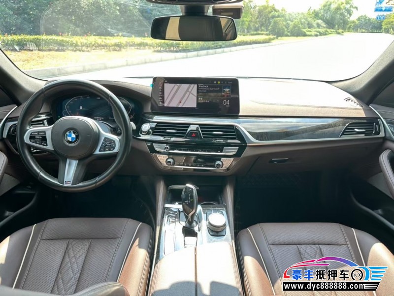 21年宝马5系轿车抵押车出售