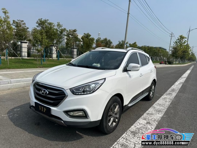 15年现代ix35SUV抵押车出售