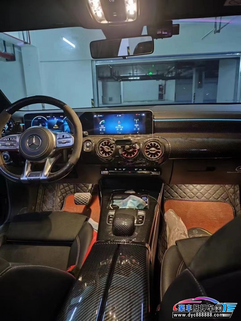 20年奔驰A轿车抵押车出售