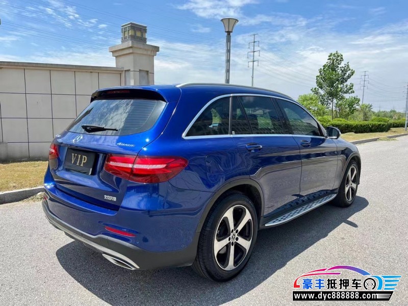 18年奔驰GLC轿车抵押车出售