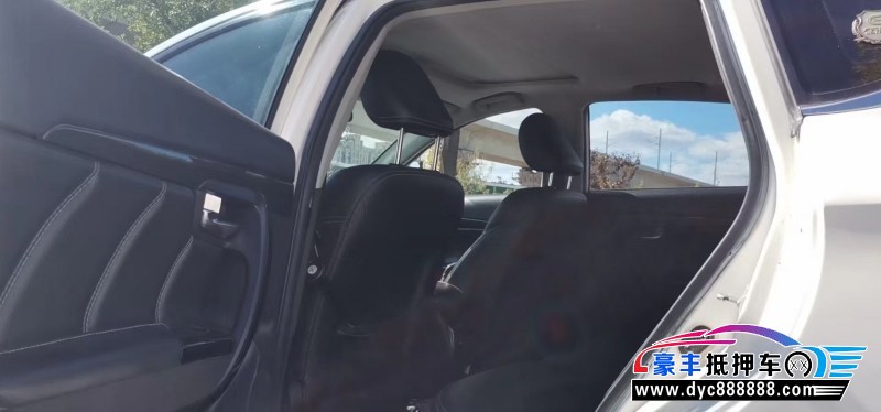 17年传祺GA6轿车抵押车出售