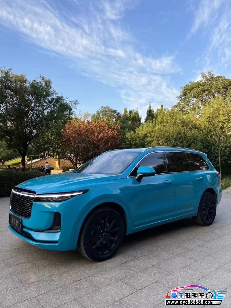 22年理想ONE轿车抵押车出售