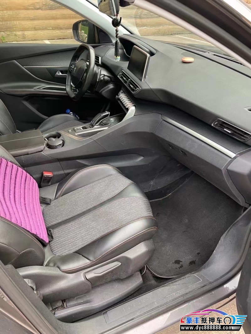 17年标致4008轿车抵押车出售