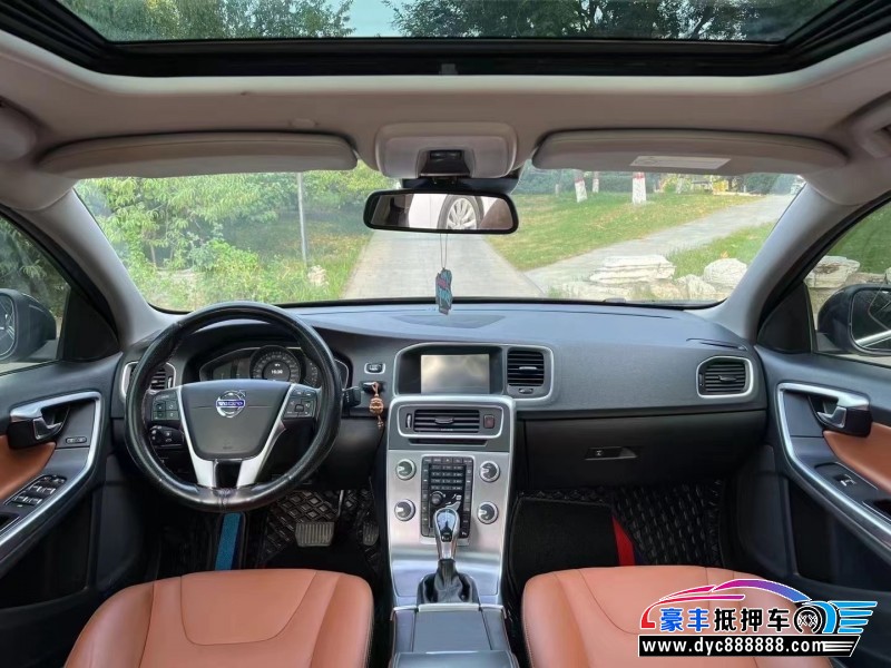 17年沃尔沃S60L轿车抵押车出售