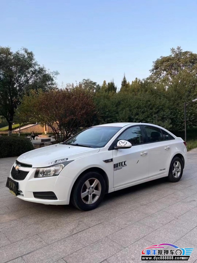 14年雪佛兰科鲁兹轿车抵押车出售