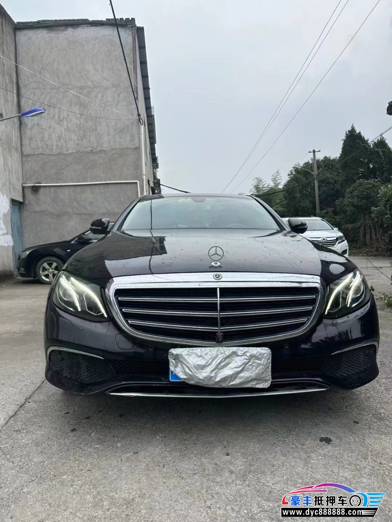 18年奔驰E轿车抵押车出售