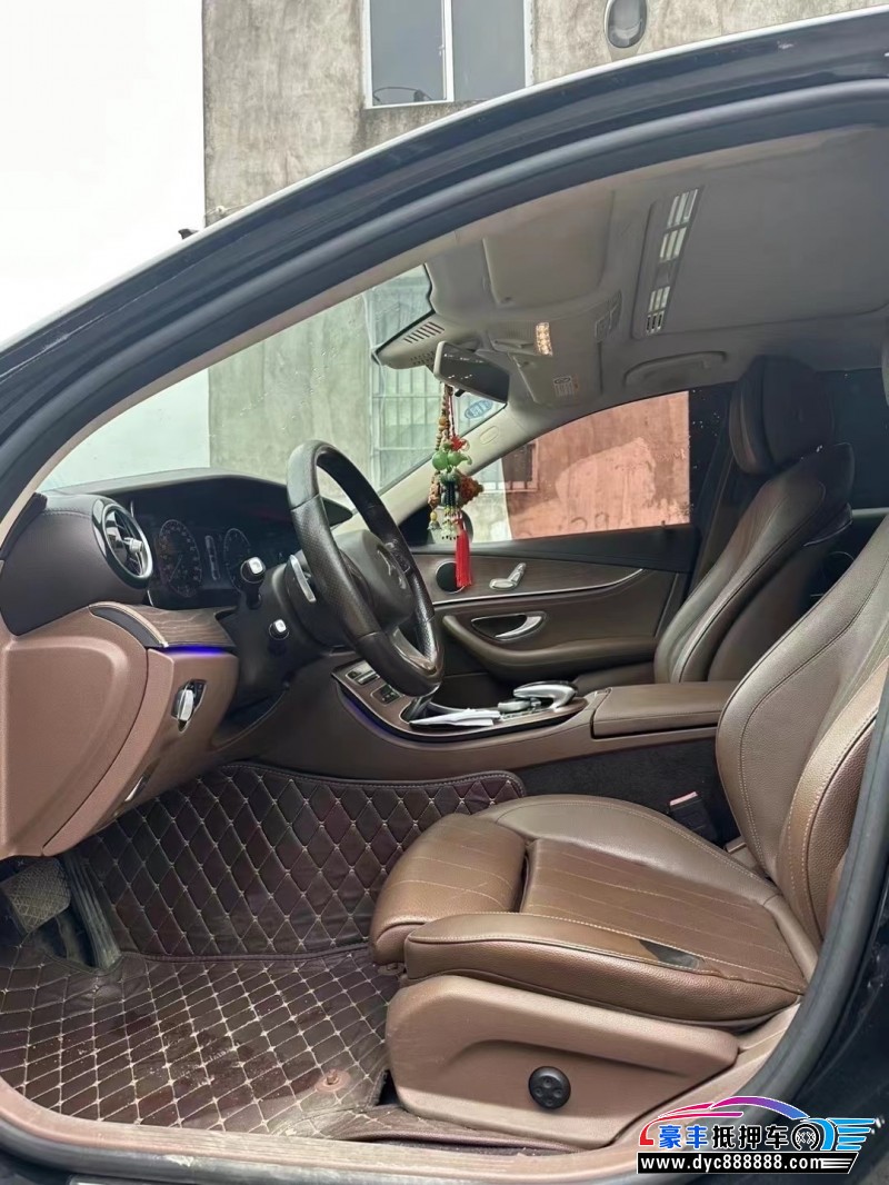 18年奔驰E轿车抵押车出售